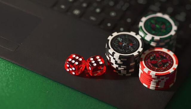 How Do Bonuses Change the Way Online Casinos Are Played?